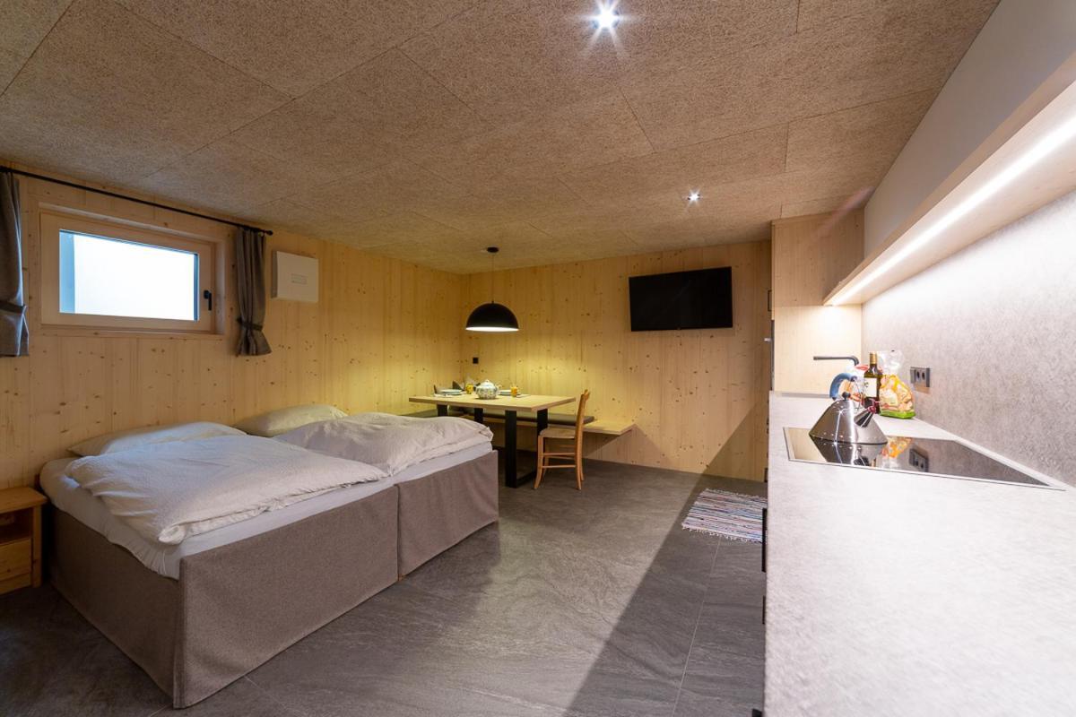 Appartements Patzleiner Rosmarie Prato alla Drava Exterior photo